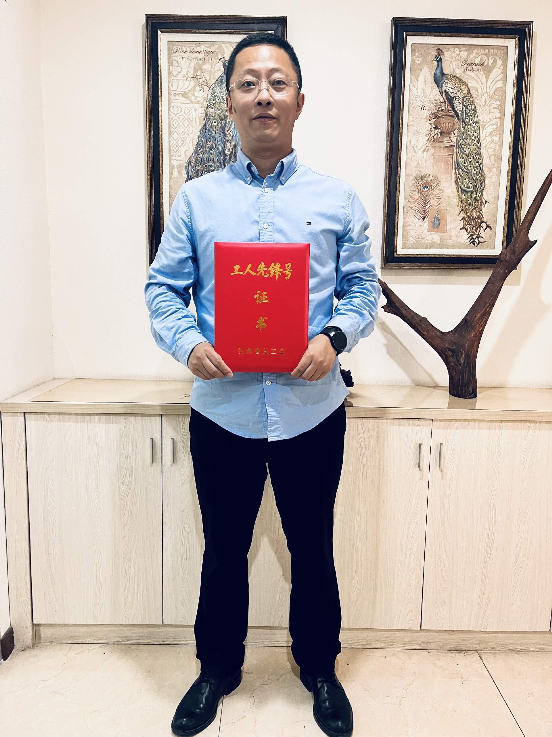 1653355694219972.jpg bde5d6b2b8f7cf617fb4c02e0390fcd.jpg